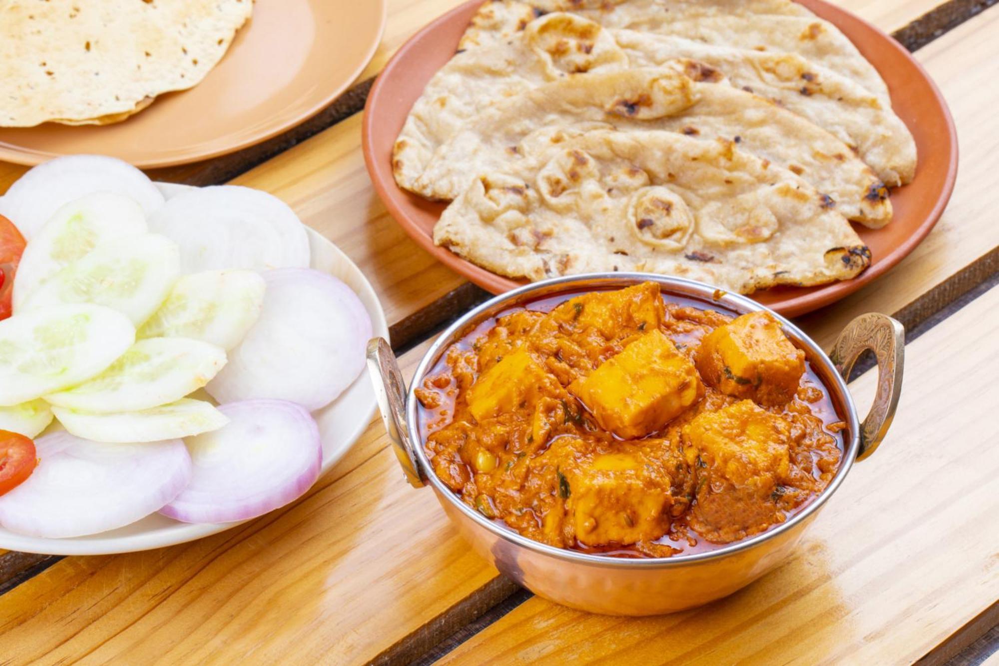 Hotel Fabhotel Embassy Near Amanora Mall Pune